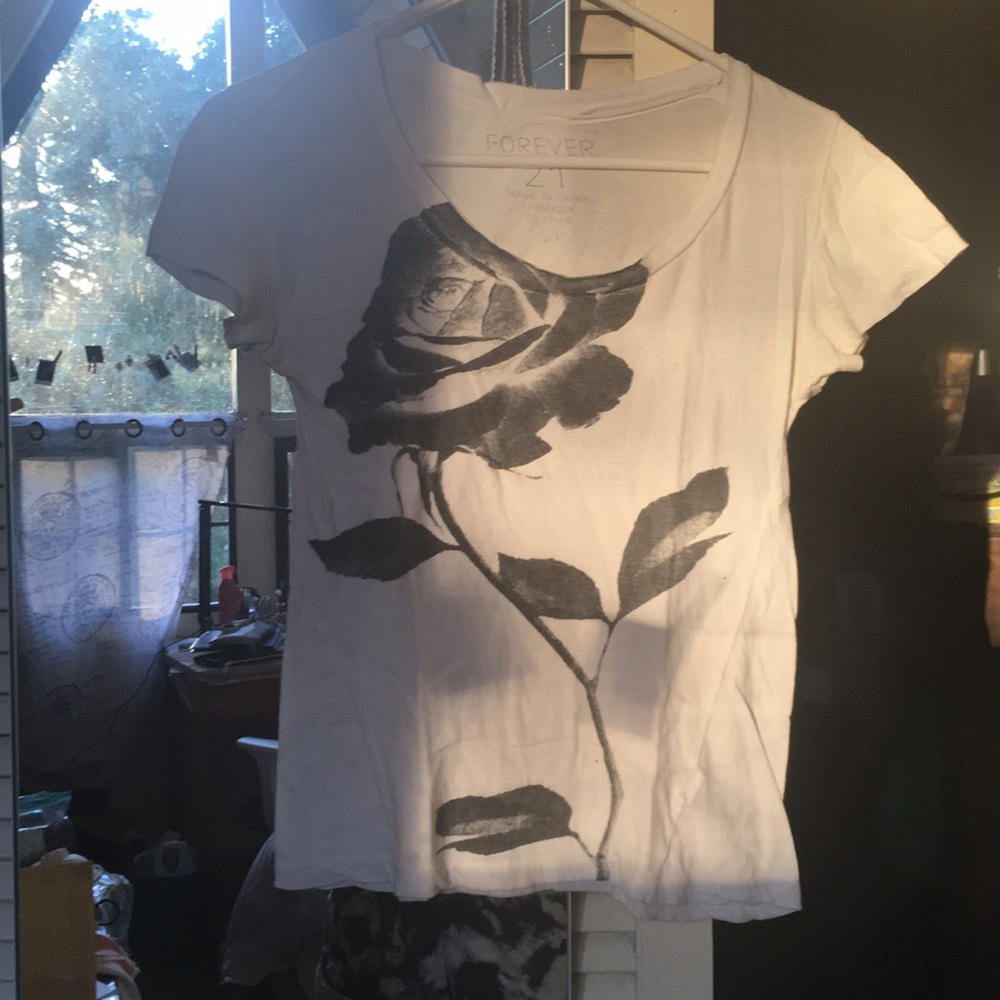Forever 21 rose print T-shirt